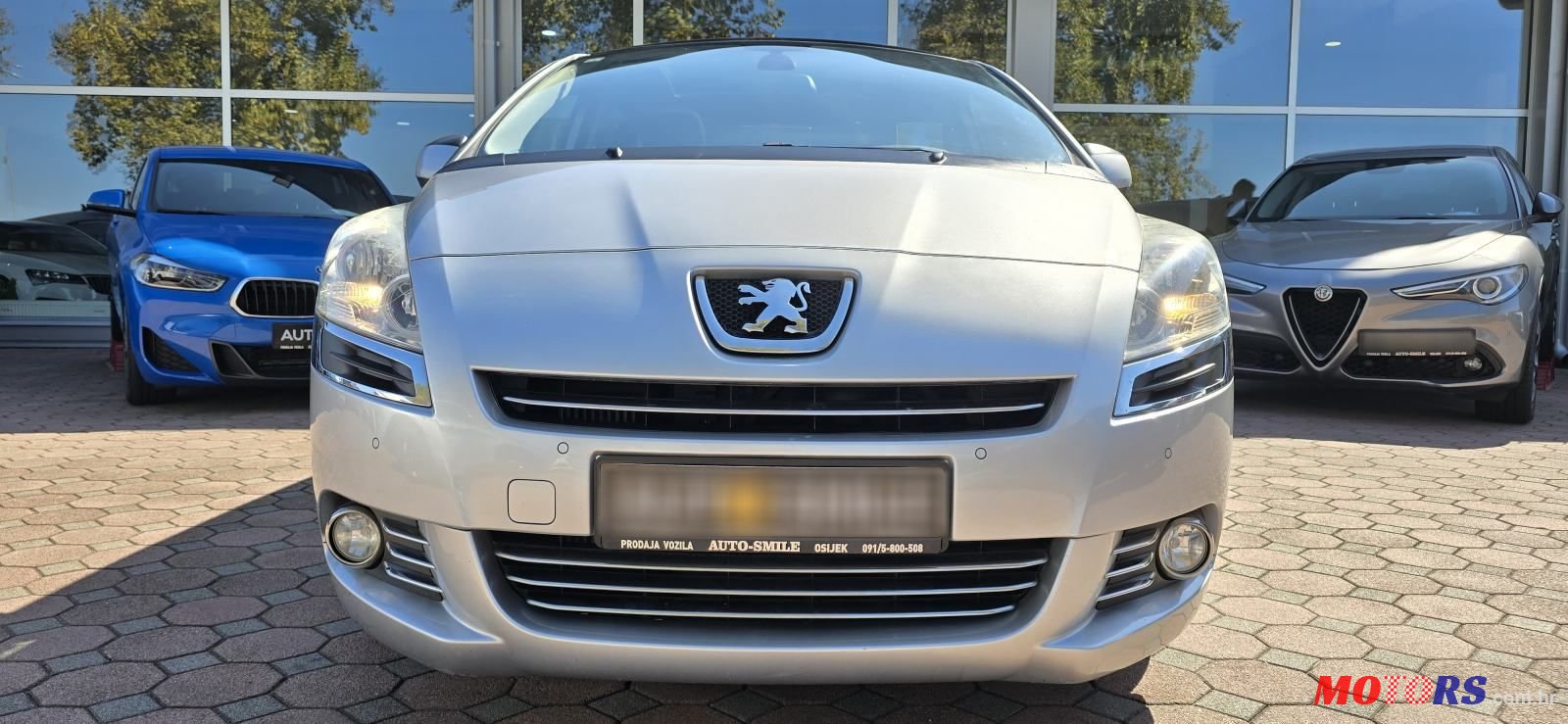 2013' Peugeot 5008 1,6 E-Hdi photo #3