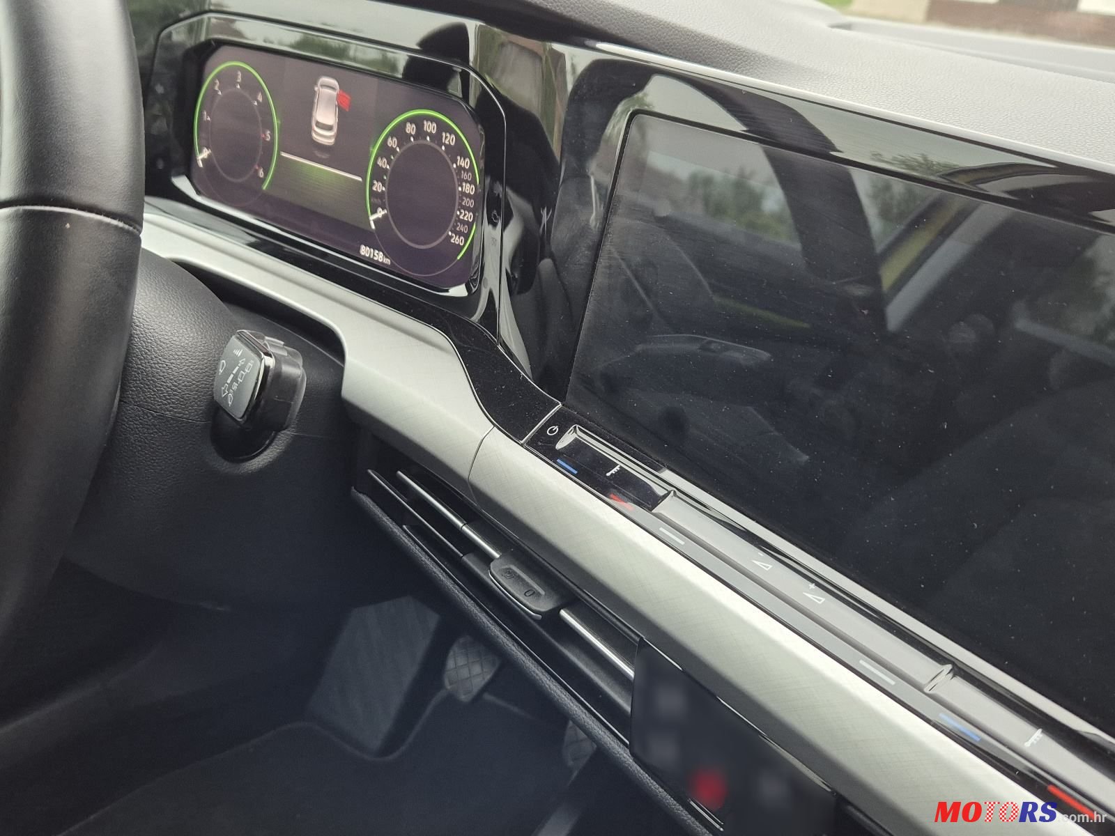 2020' Volkswagen Golf VIII 2,0 Tdi photo #5