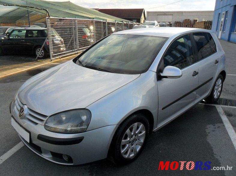 2004' Volkswagen Golf V 1,9 Tdi photo #1