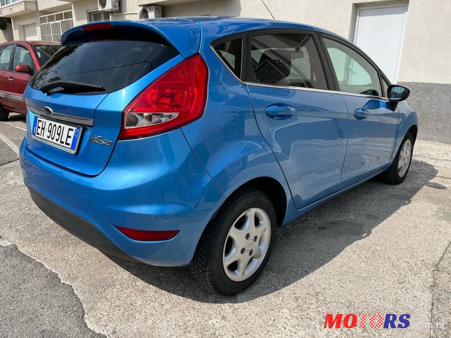 2011' Ford Fiesta 1,2 5 16V photo #5