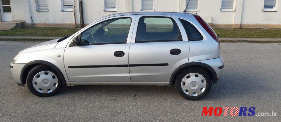 2004' Opel Corsa 1,3 Cdti photo #1