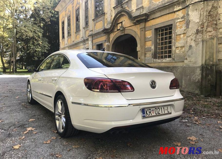 2013' Volkswagen Passat Cc photo #1