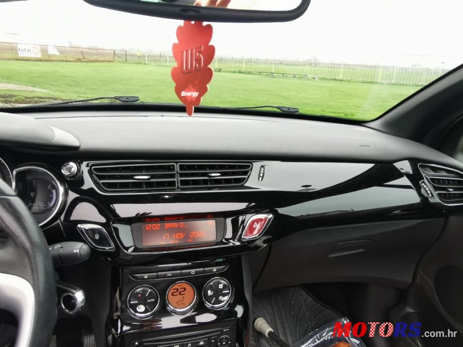 2014' Citroen DS3 1,6 Vti photo #6