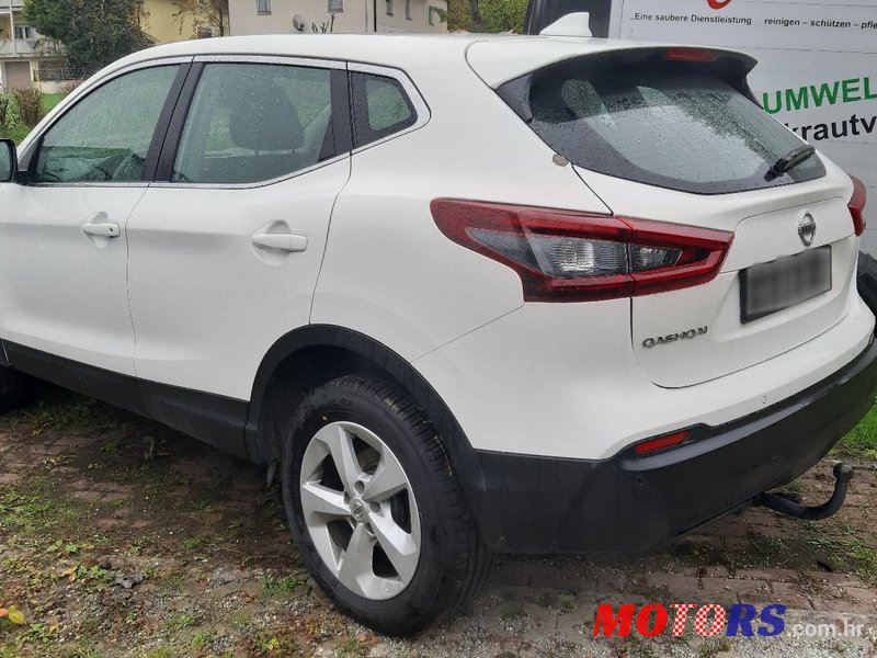 2021' Nissan Qashqai 1,3 Dig-T photo #3