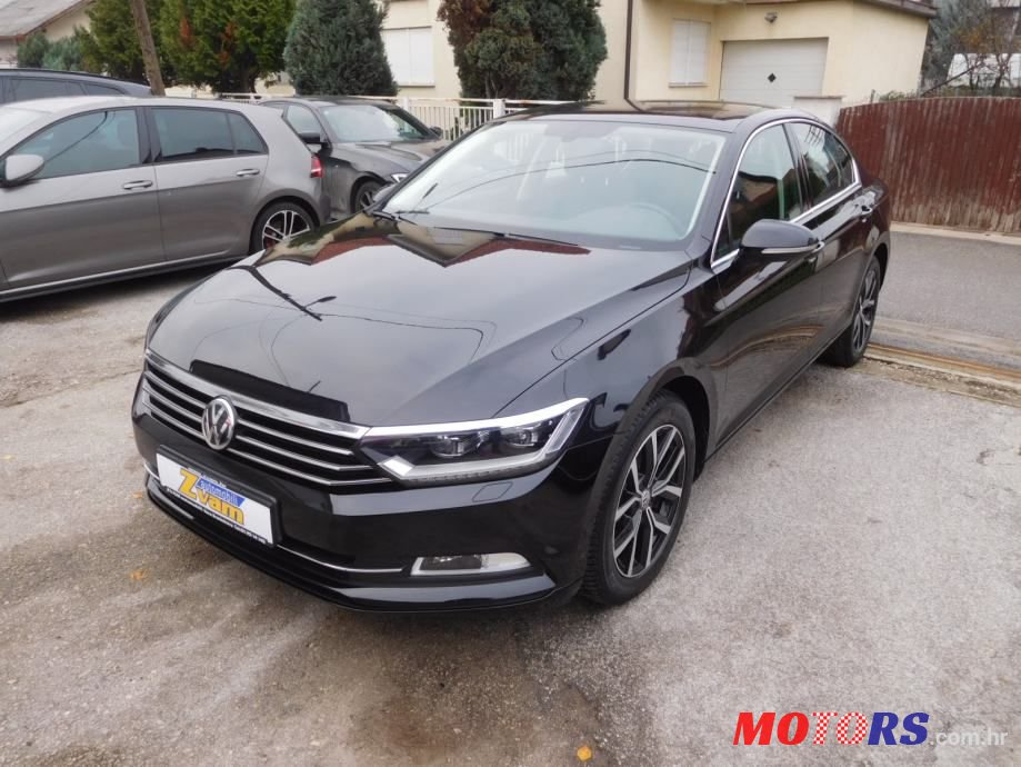 2018' Volkswagen Passat photo #4