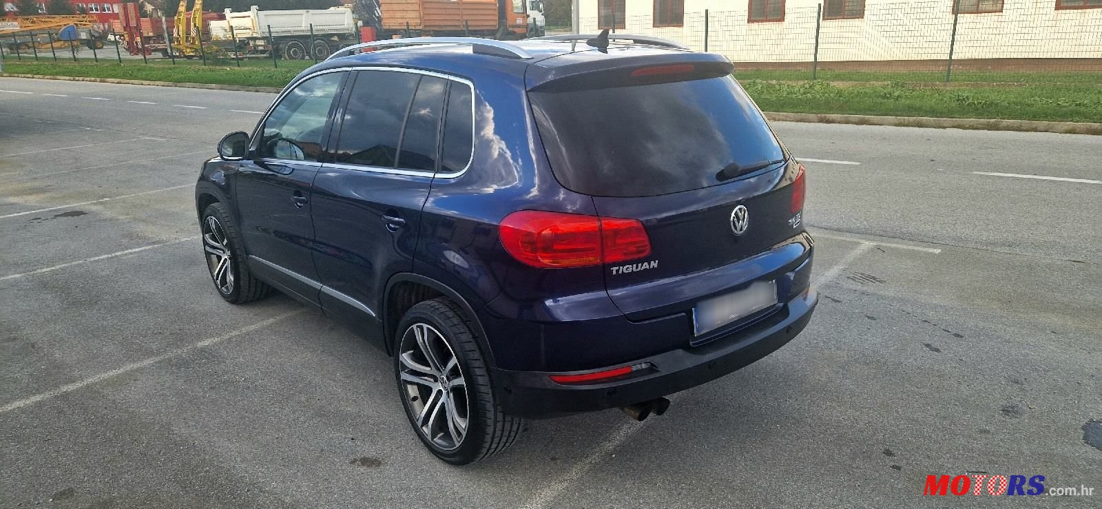2014' Volkswagen Tiguan 2,0 Tdi Bmt photo #3