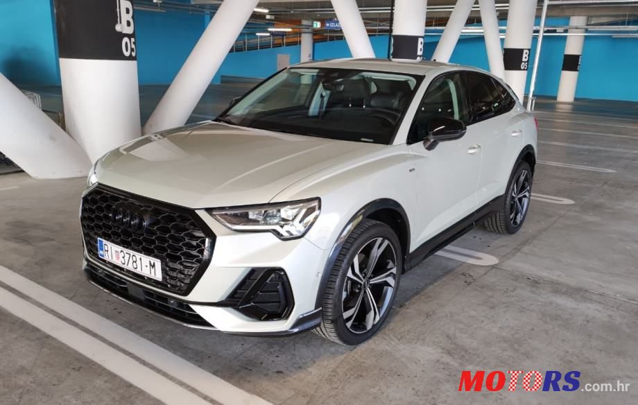 2021' Audi Q3 35 Tdi photo #1