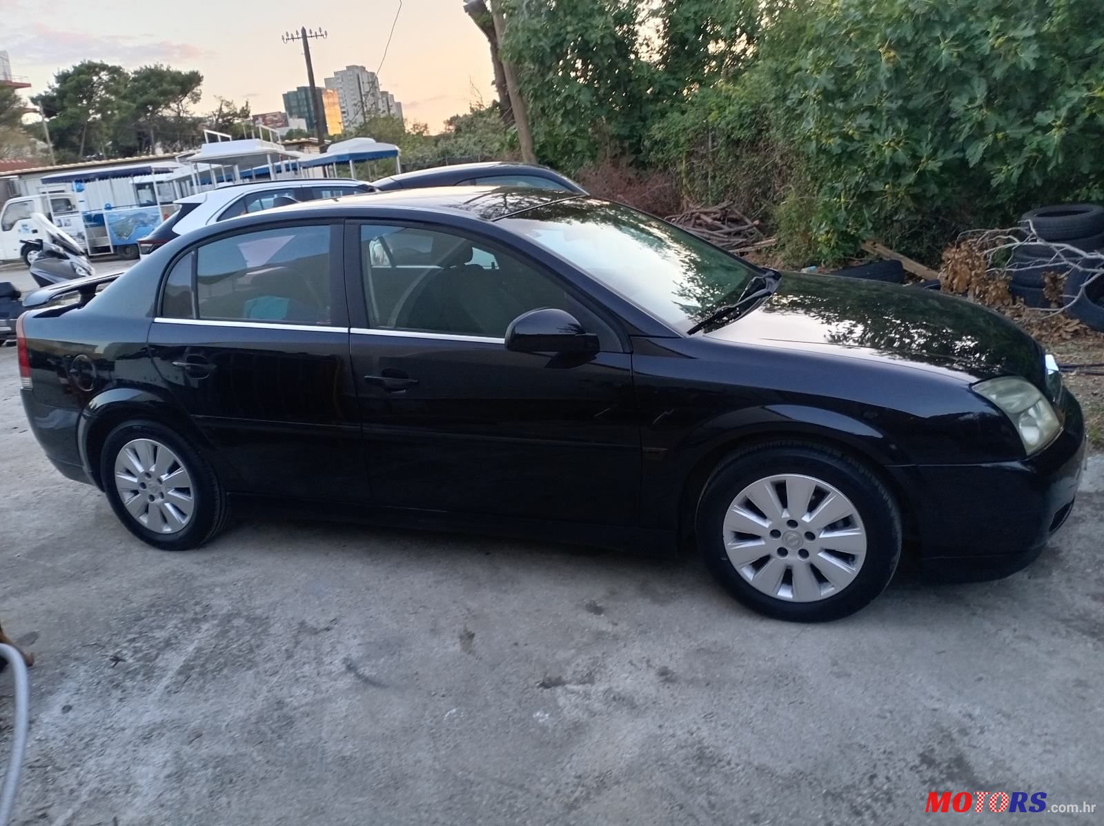 2003' Opel Vectra 2.0 Dti photo #5