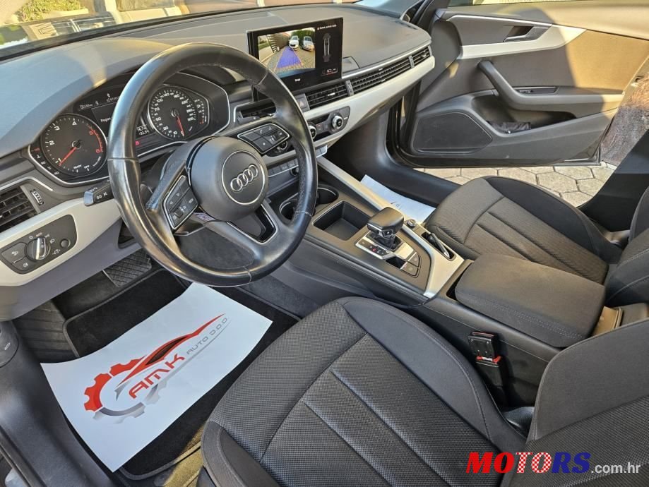 2021' Audi A4 Avant photo #3