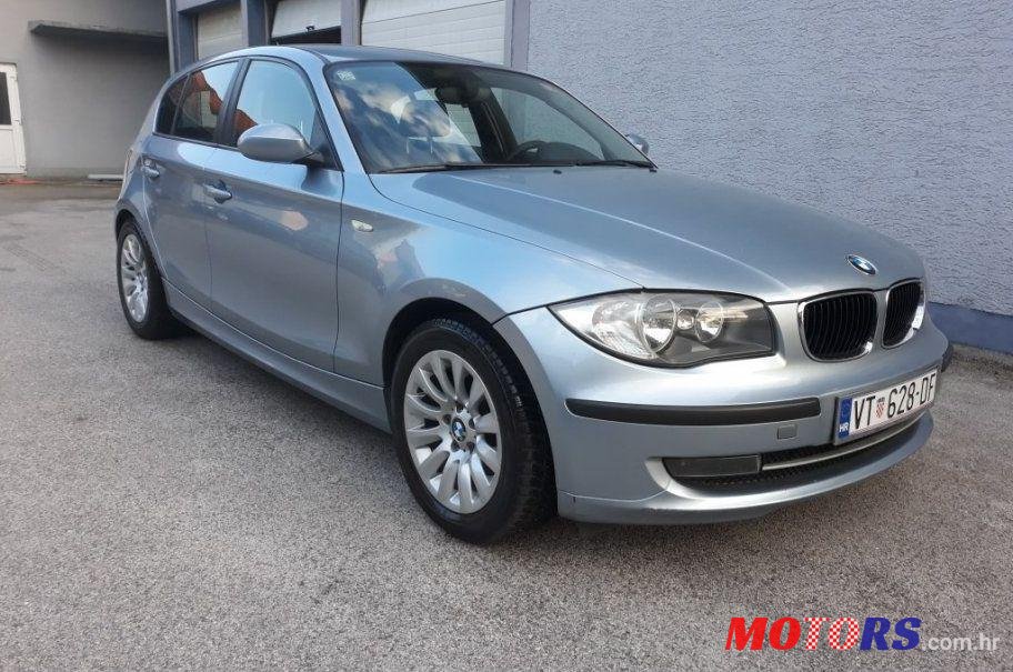 2008' BMW Serija 1 116I photo #1