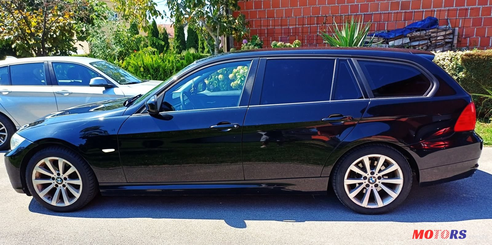 2011' BMW Serija 3 316D photo #1