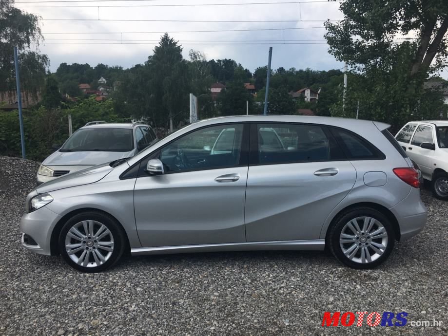 2013' Mercedes-Benz B-Klasa 180 Cdi photo #6