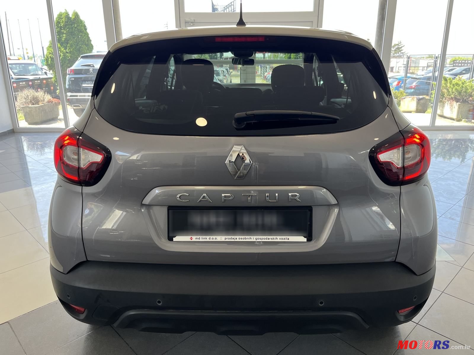 2018' Renault Captur 0.9 photo #5