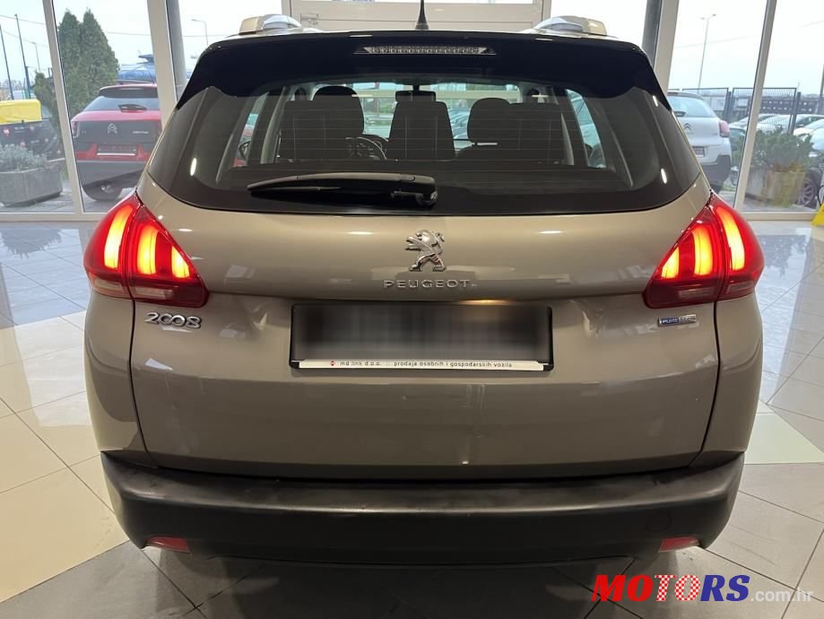 2016' Peugeot 2008 1,2 Vti photo #6