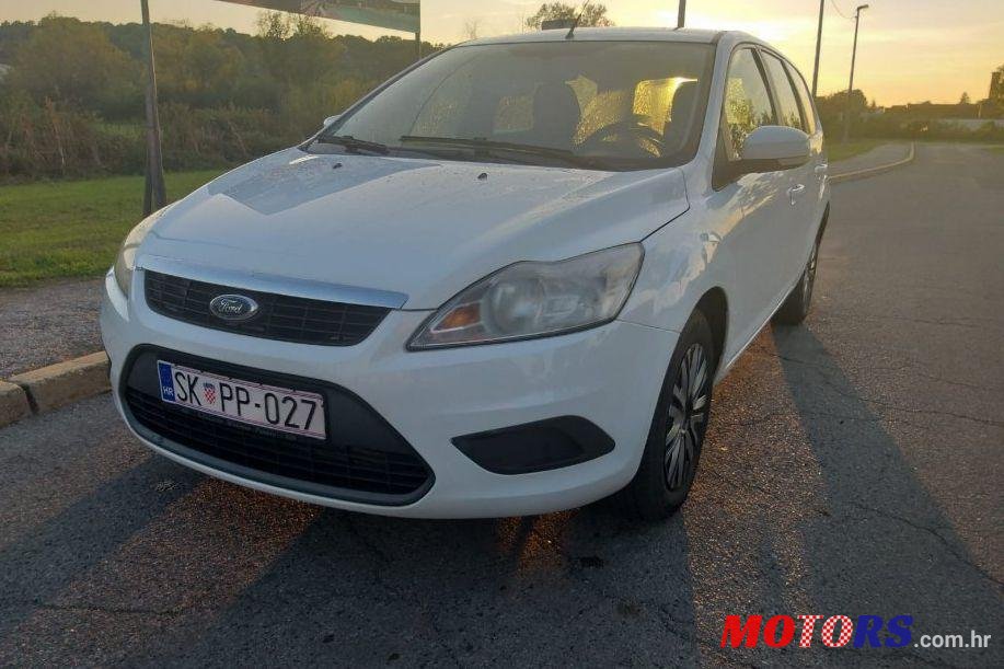 2008' Ford Focus Karavan photo #1