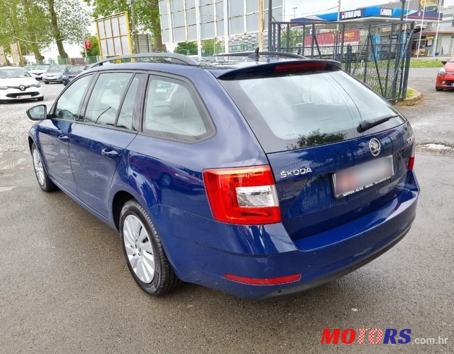 2017' Skoda Octavia Combi photo #4