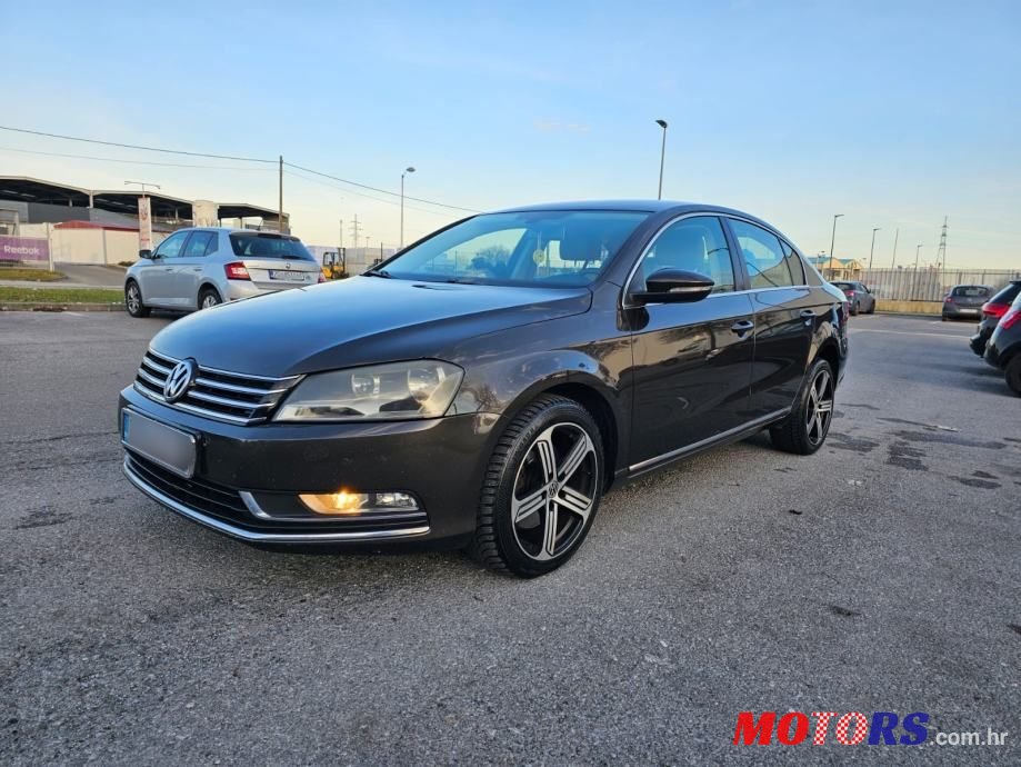 2012' Volkswagen Passat 1,6 Tdi photo #2