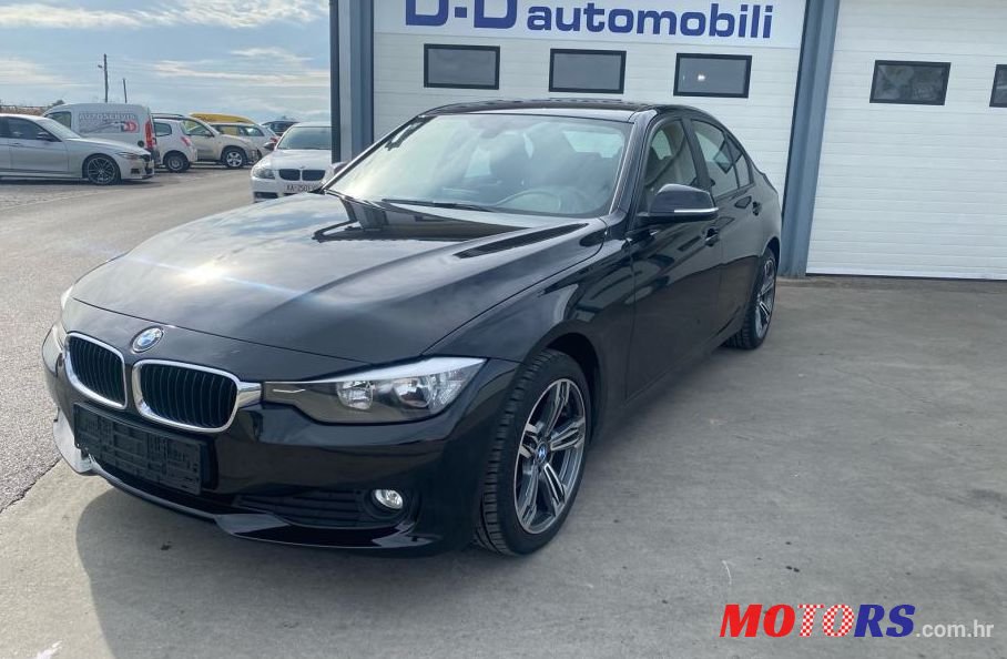 2014' BMW Serija 3 316D photo #1