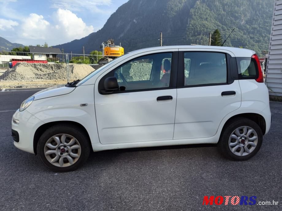 2015' Fiat Panda 0,9 Twinair photo #3
