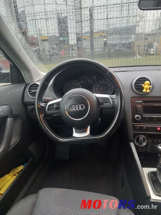 2010' Audi A3 photo #2