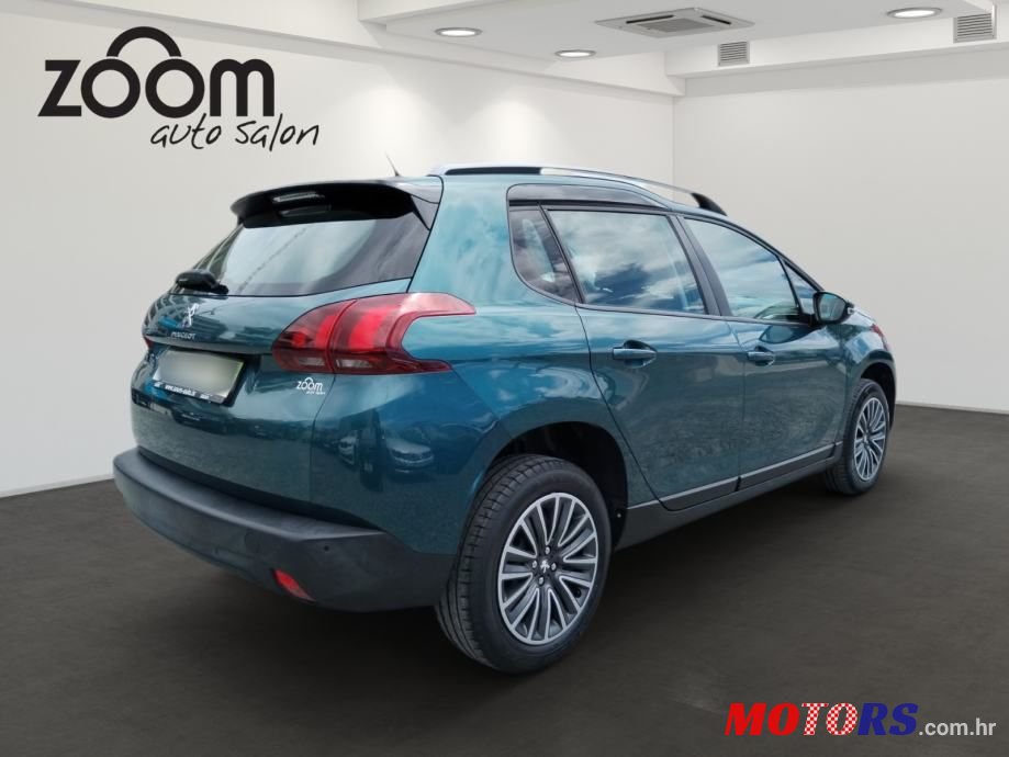 2018' Peugeot 2008 photo #3