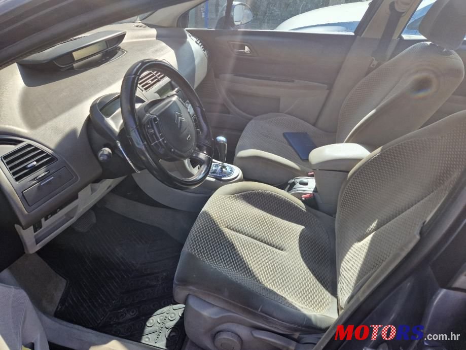 2006' Citroen C4 photo #6