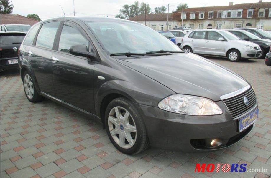 2005' Fiat Croma 1,9 Jtd photo #1