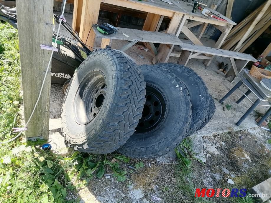 1999' Hyundai Galloper 2,5 Tdi photo #5