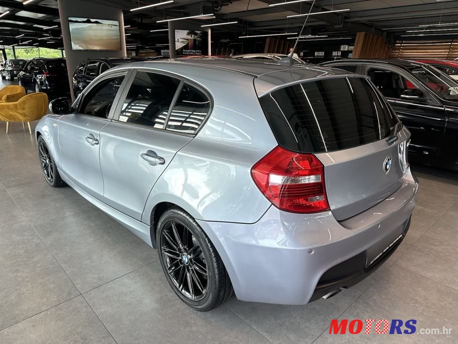 2010' BMW Serija 1 118D photo #5