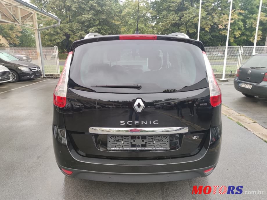 2016' Renault Scenic Dci 130 photo #6