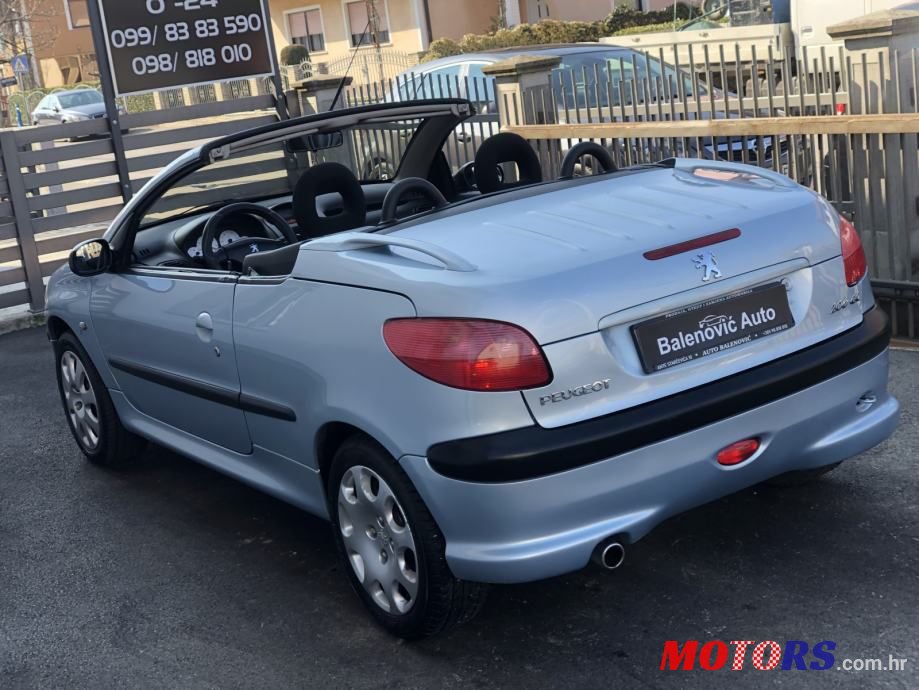 2002' Peugeot 206 1,6 E photo #6