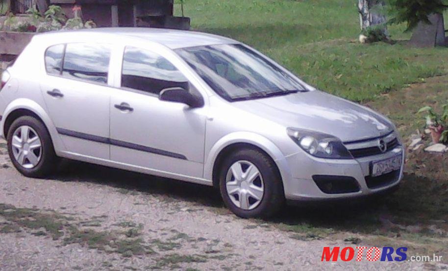 2005' Opel Astra 1,4 16V photo #3