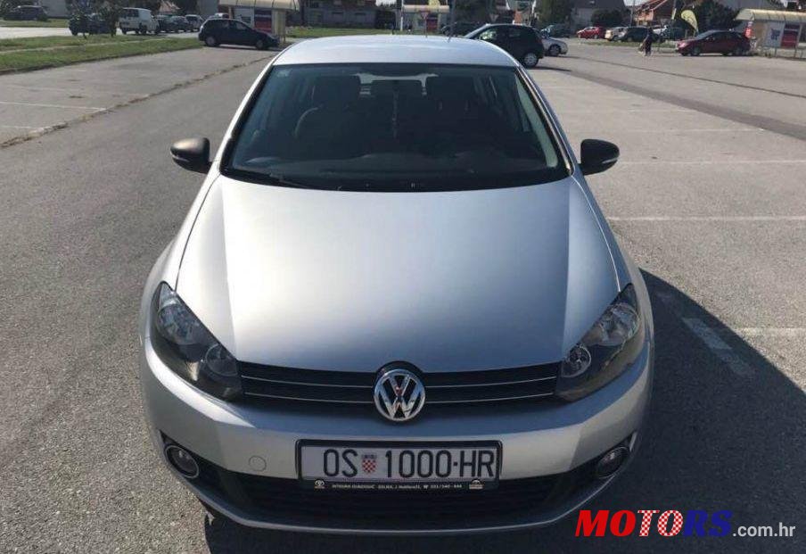 2010' Volkswagen Golf VI 1,2 Tsi photo #2