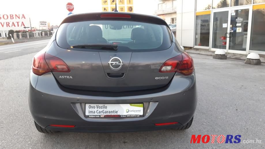2012' Opel Astra 1,7 Cdti photo #6