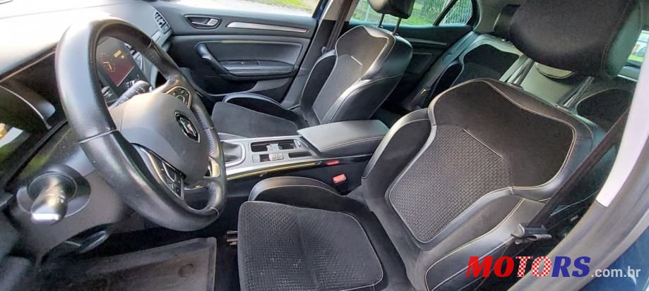 2016' Renault Megane Dci 110 photo #2