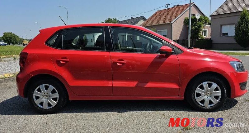 2010' Volkswagen Polo 1,6 Tdi photo #4