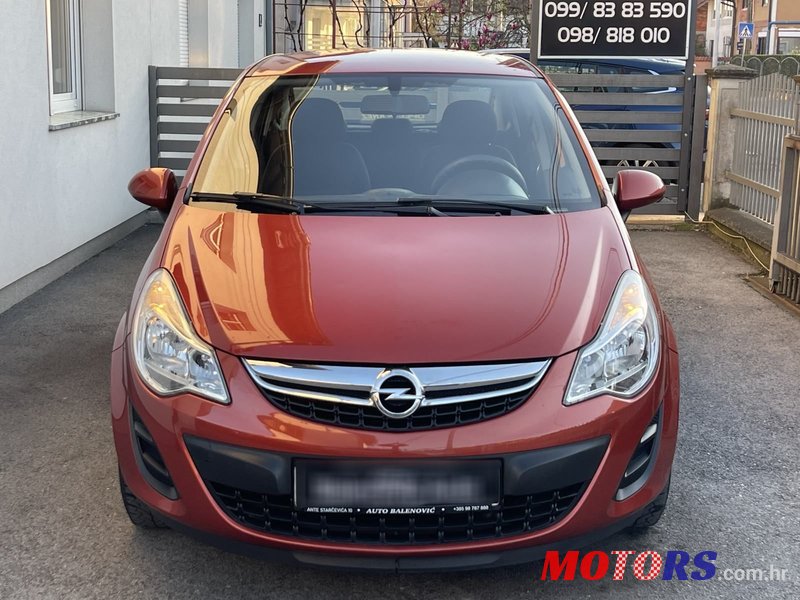 2011' Opel Corsa 1,2 photo #2
