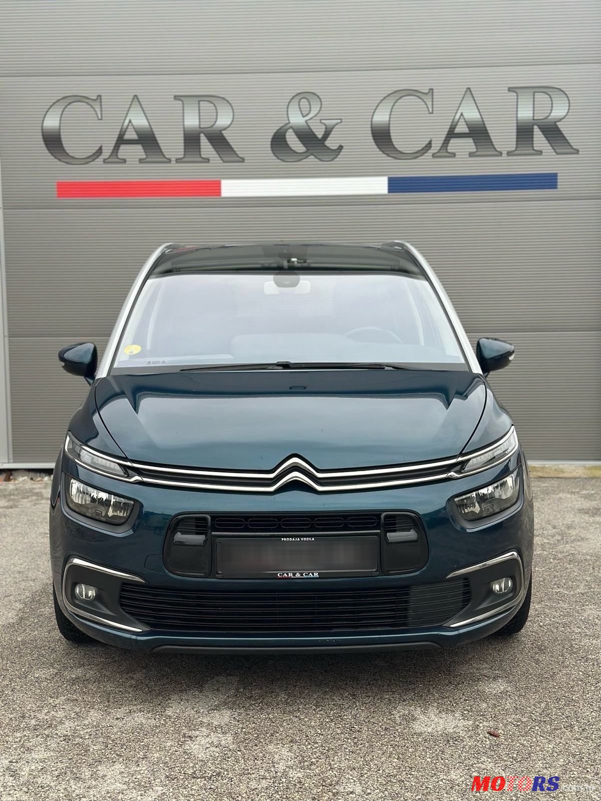 2019' Citroen C4 Grand Picasso photo #2
