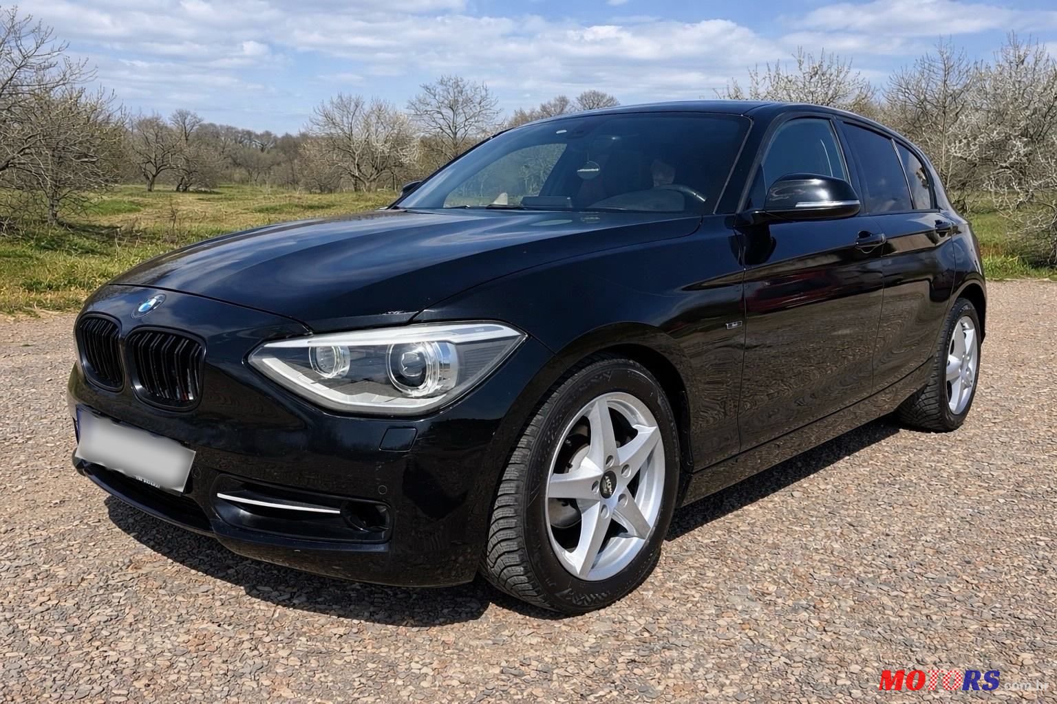 2013' BMW Serija 1 118D Sport photo #1