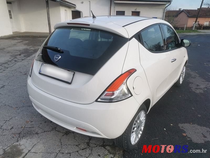 2016' Lancia Y 1,2 8V photo #2