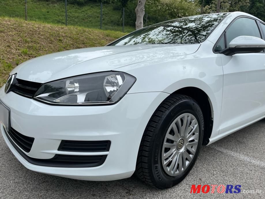 2014' Volkswagen Golf VII 1,6 Tdi Bmt photo #1