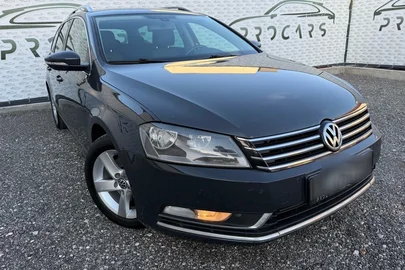 2011' Volkswagen Passat Variant