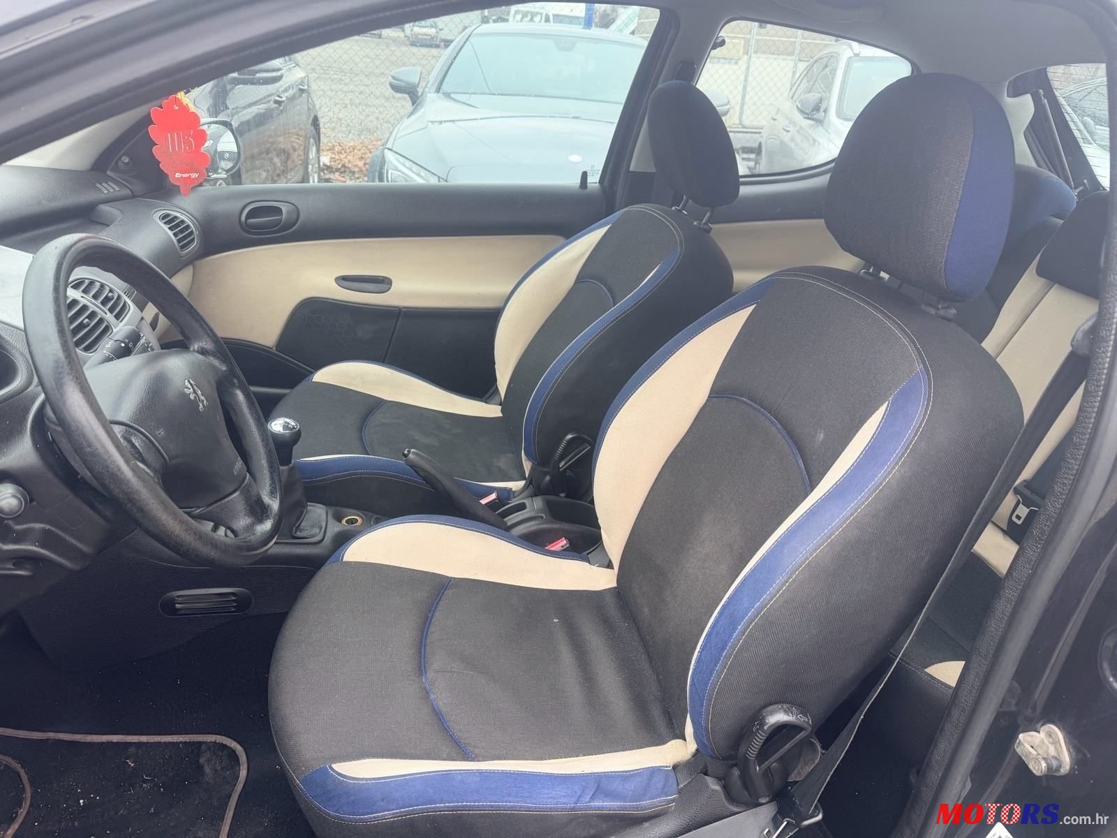 2005' Peugeot 206 photo #6