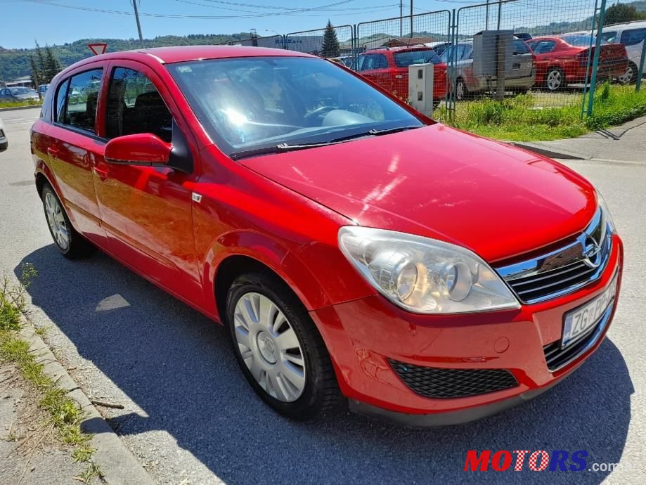 2007' Opel Astra 1,7 Cdti photo #1
