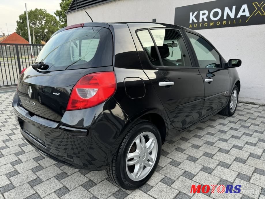 2008' Renault Clio 1,2 16V photo #4