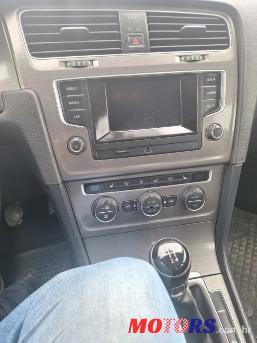 2013' Volkswagen Golf VII photo #5