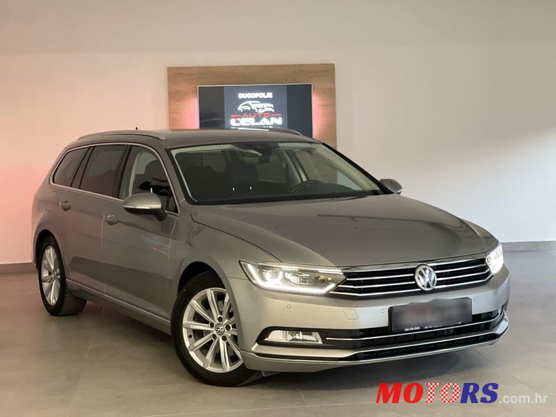 2016' Volkswagen Passat Variant photo #5