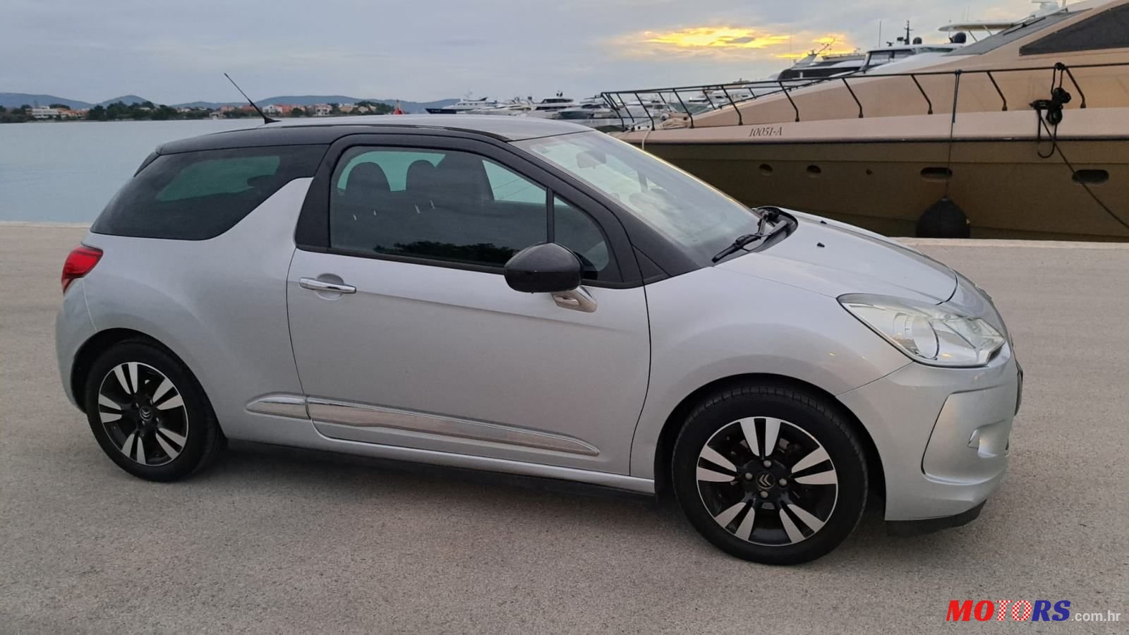 2015' Citroen DS3 1,2 Vti photo #5