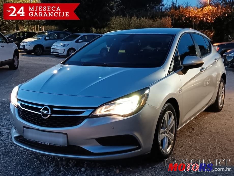 2018' Opel Astra 1.6 Cdti photo #4