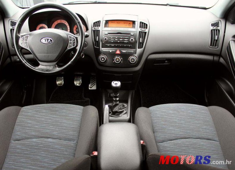 2009' Kia Cee'D 1,4 Ex Alu photo #4